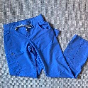 [FIGS] Women Kade Cargo Scrub Pants Ciel Blue